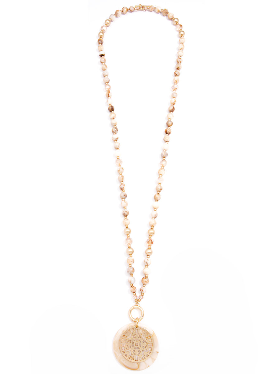 MARBLED RESIN BEADED PENDANT NECKLACE - BEIGE