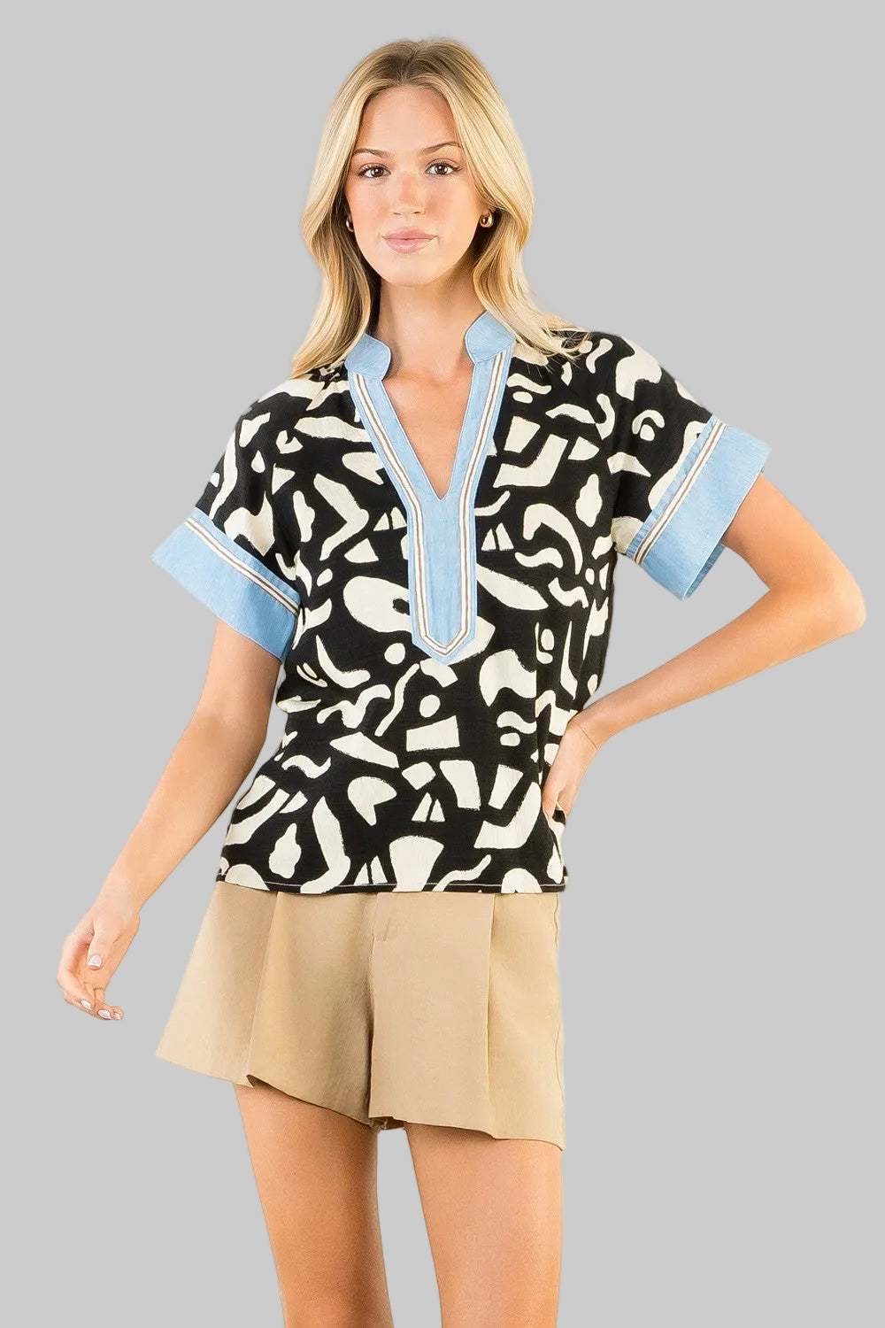 SHORT SLEEVE CONTRAST NECK TOP - BLUE/BLACK