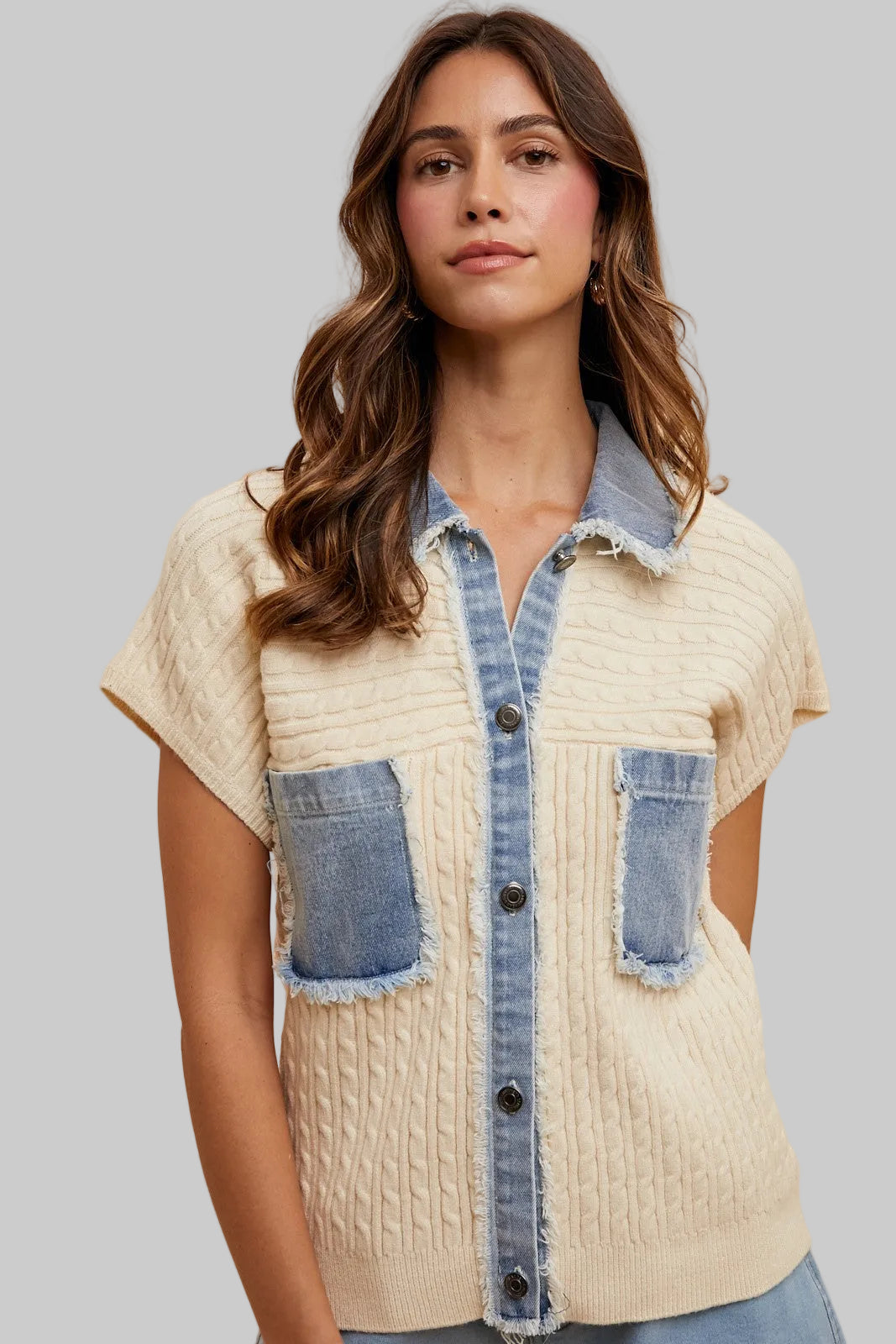SHORT SLEEVE DENIM MIX BUTTON DOWN SWEATER - CREAM