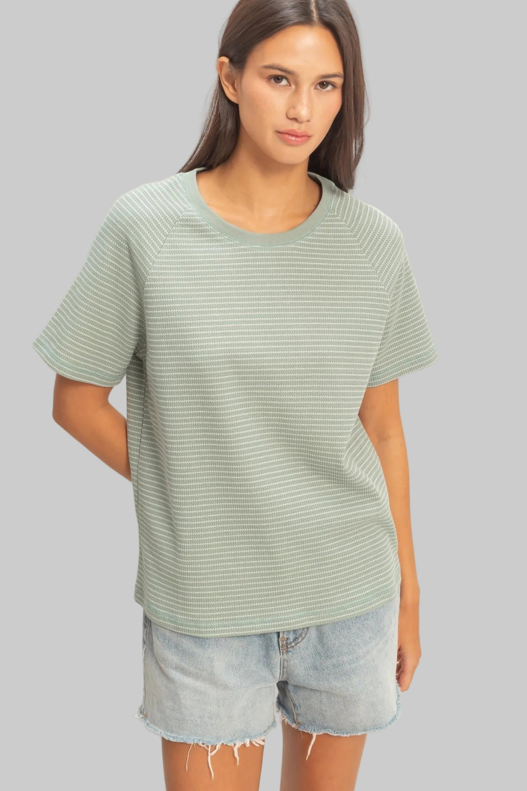 RAGLAN SHORT SLEEVE TEXTURED STRIPED TOP - SAGE GREEN
