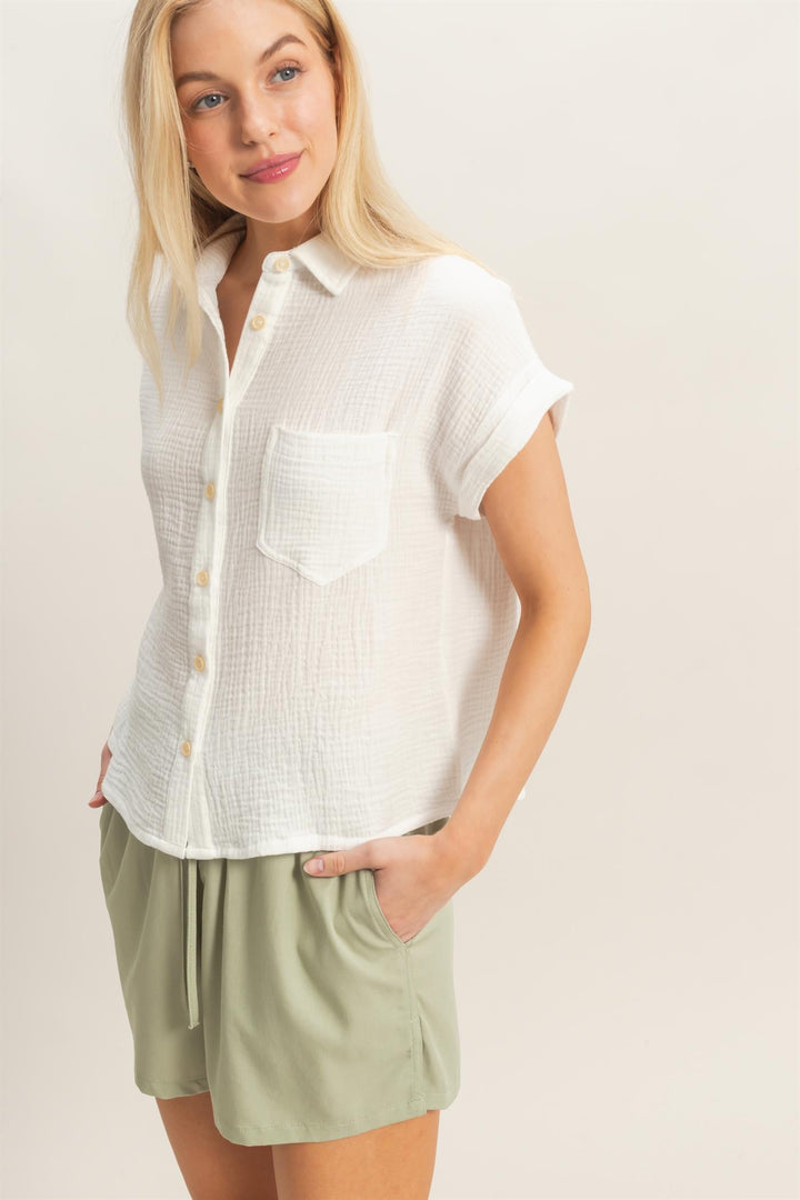 ROLLED SHORT SLEEVE COLLARED BUTTON UP TOP - OFF WHITE