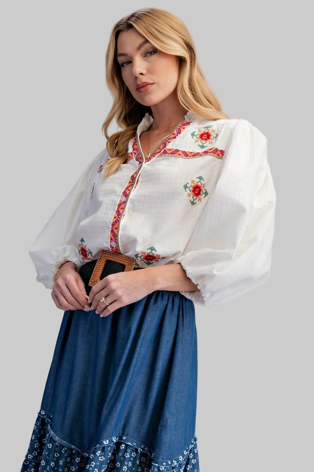 LONG BALLOON SLEEVE FLORAL EMBROIDERY BLOUSE - WHITE