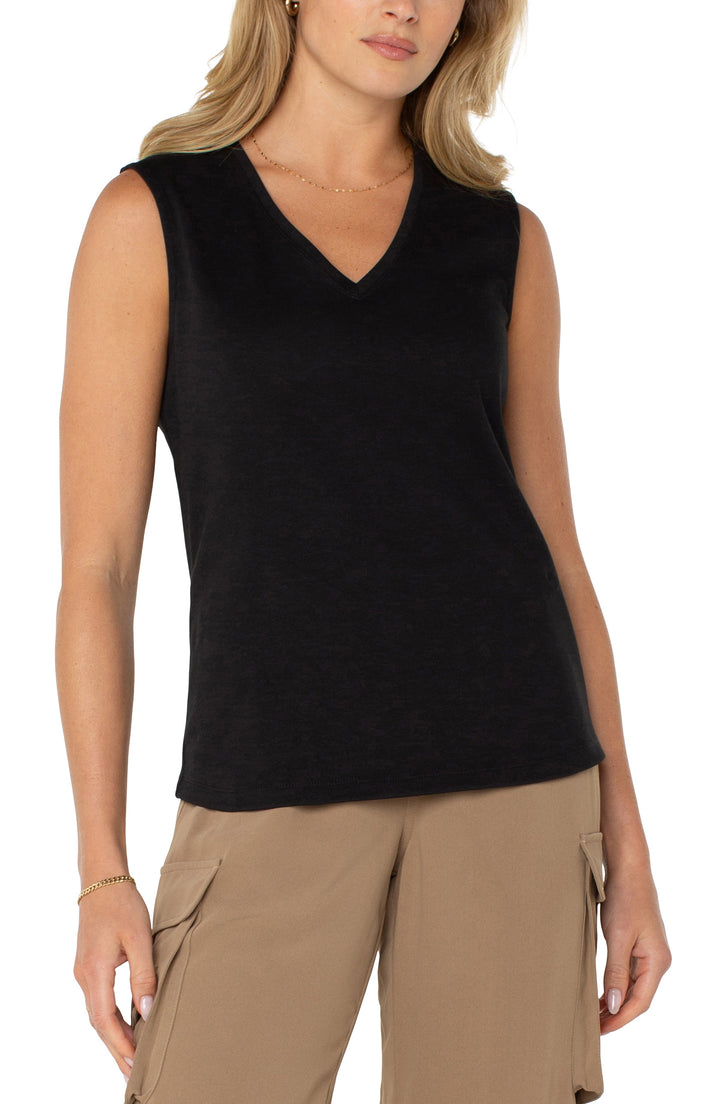 SLEEVELESS VNECK KNIT TOP - BLACK
