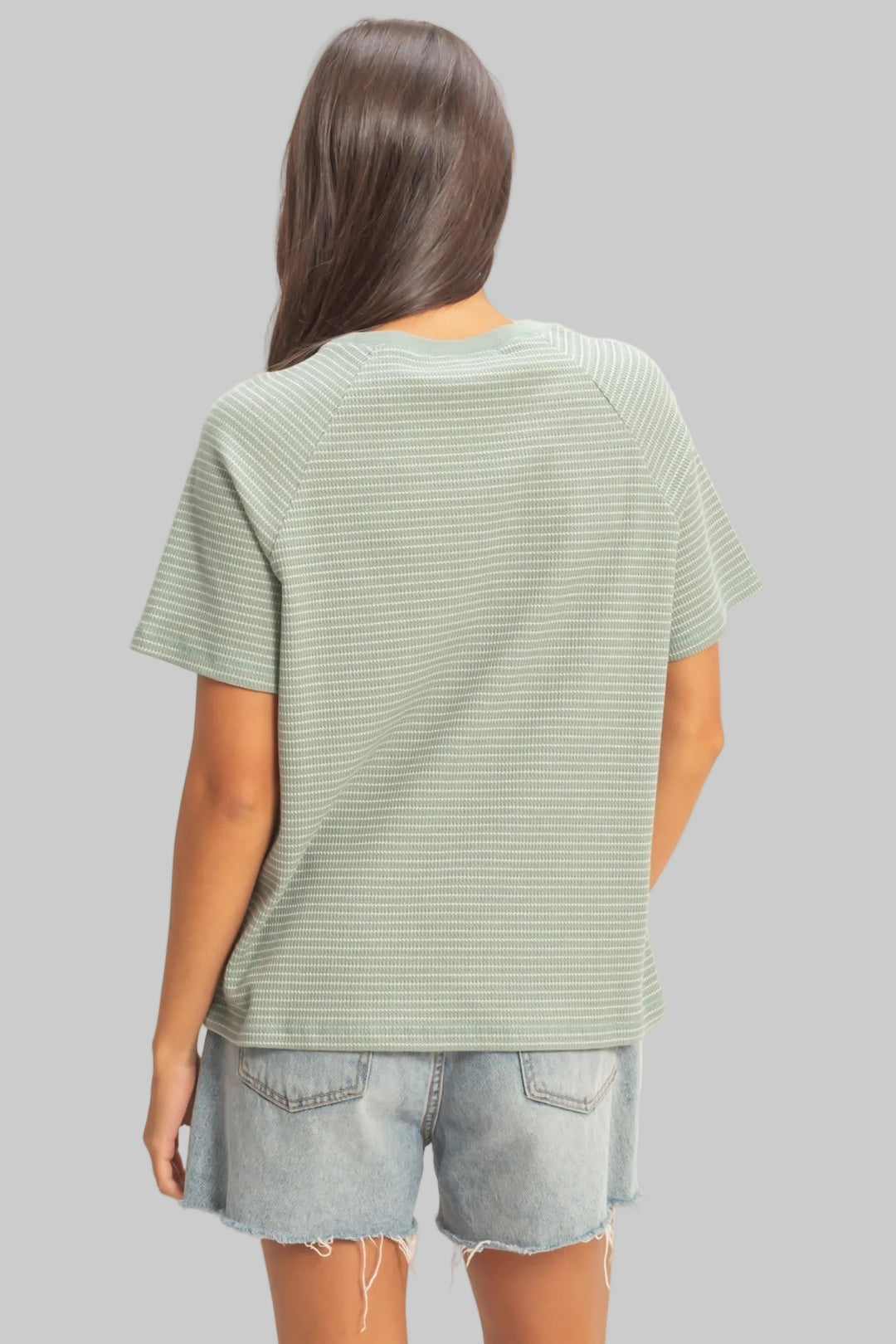 RAGLAN SHORT SLEEVE TEXTURED STRIPED TOP - SAGE GREEN