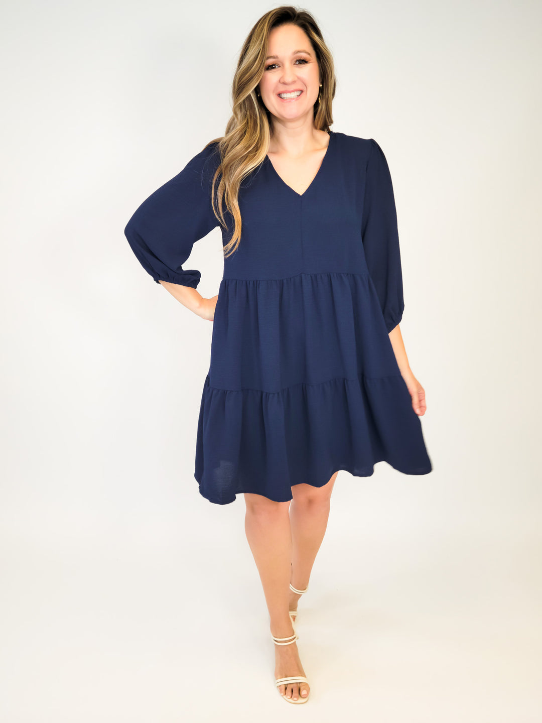 V-NECK TIERED DRESS W/ 3/4 SLEEVE - NAVY