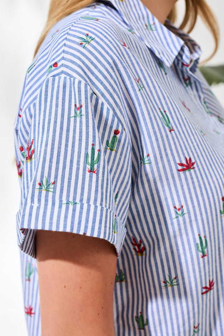 SHORT SLEEVE BUTTON FRONT BLOUSE - WHITE STRIPED