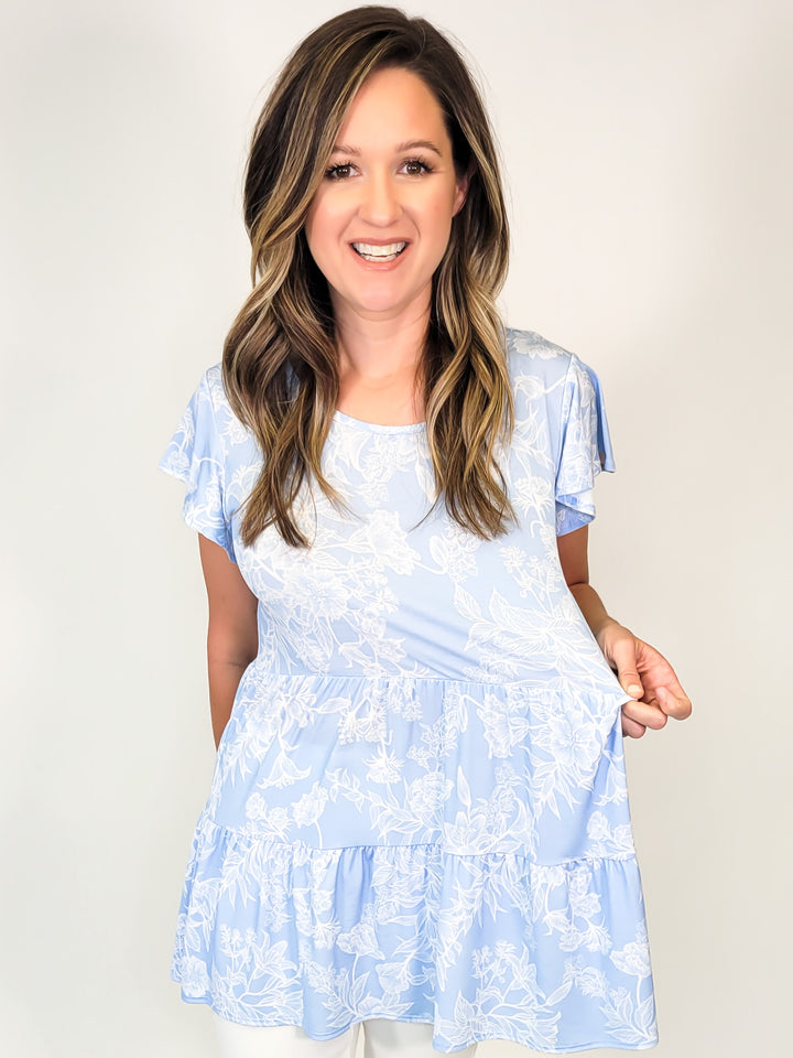 FLORAL TIERED TOP W/ RUFFLE SLEEVES - DENIM