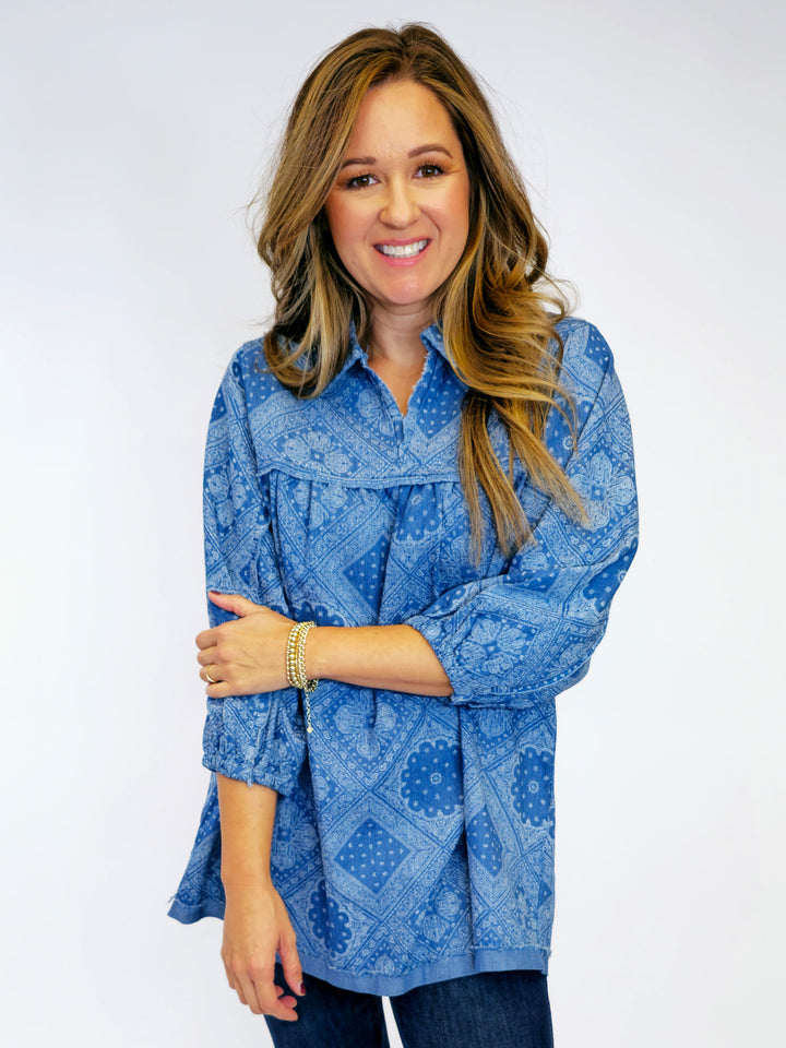 PAISLEY PRINT TUNIC BLOUSE - LT DENIM