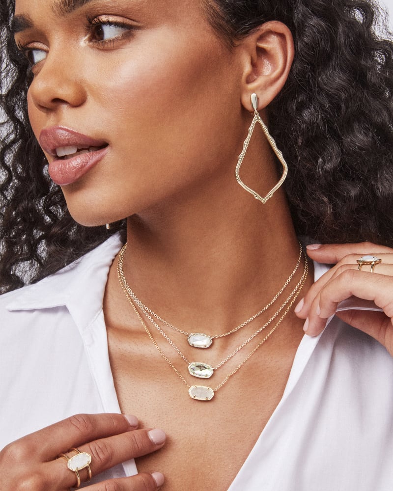 KENDRA SCOTT ELISA SHORT PENDANT NECKLACE GOLD AZALEA ILLUSION