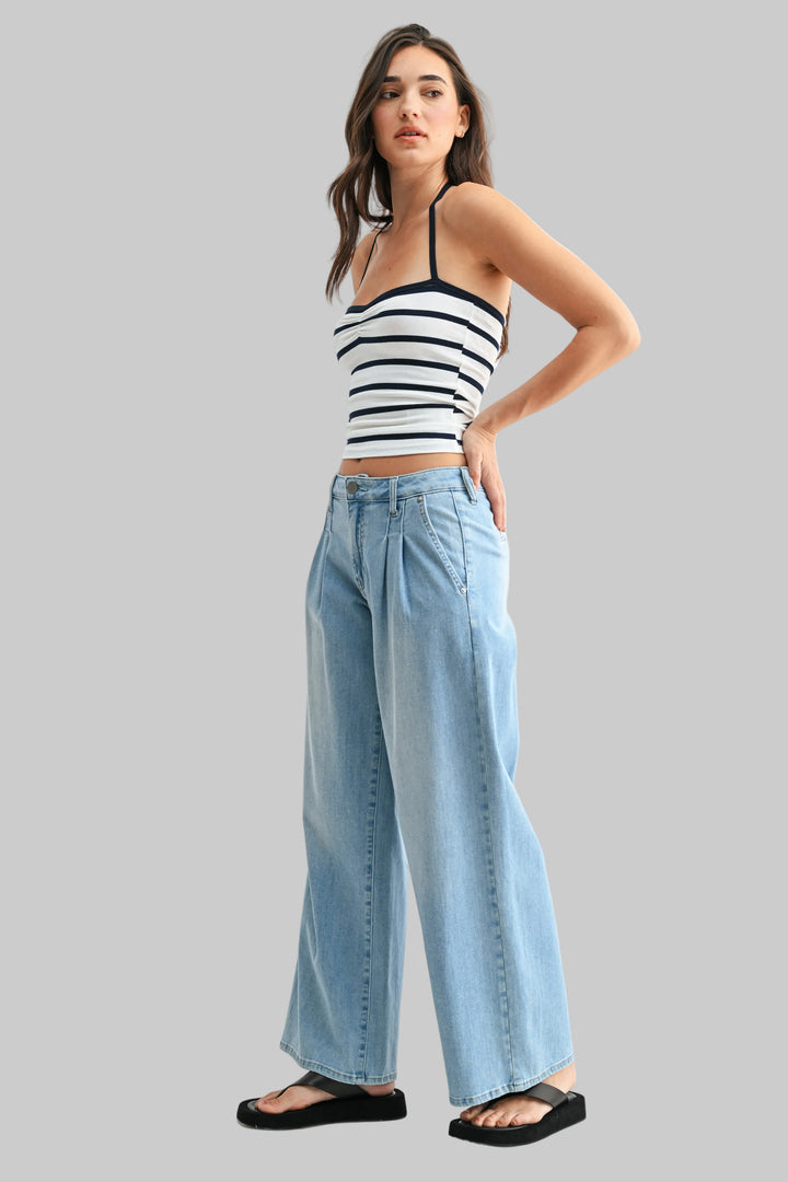 JBD LIGHTWEIGHT PLEATED WIDE LEG JEANS - LIGHT DENIM - 30" INSEAM