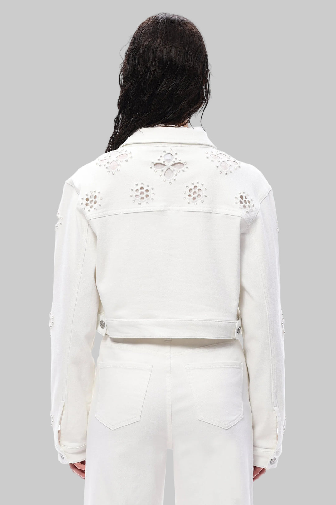 BAYEAS CROPPED EMBROIDERED DENIM JACKET - WHITE